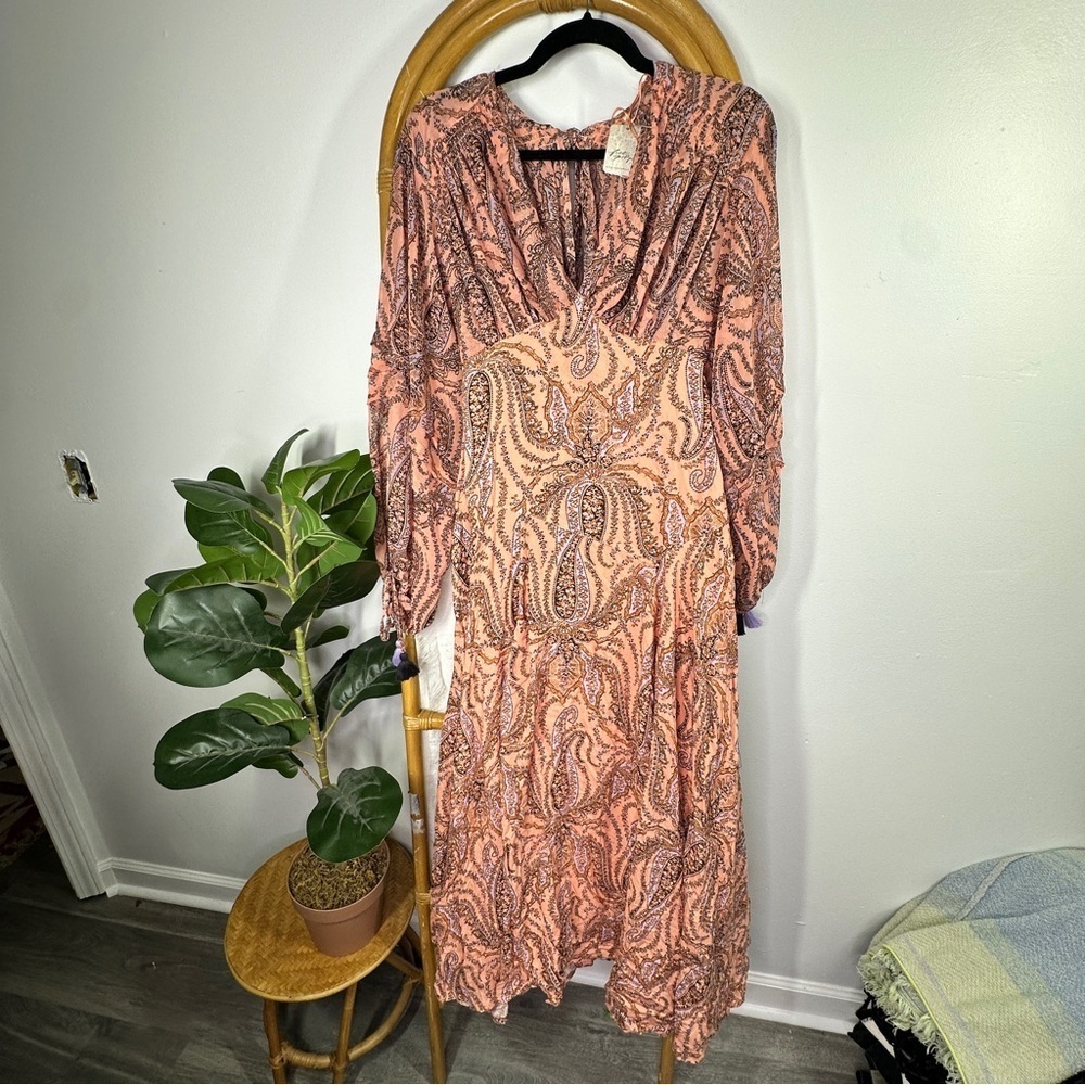 Free People Mirage Long Sleeve Pink Paisley Maxi Dress sz 2 - Picture 4 of 8